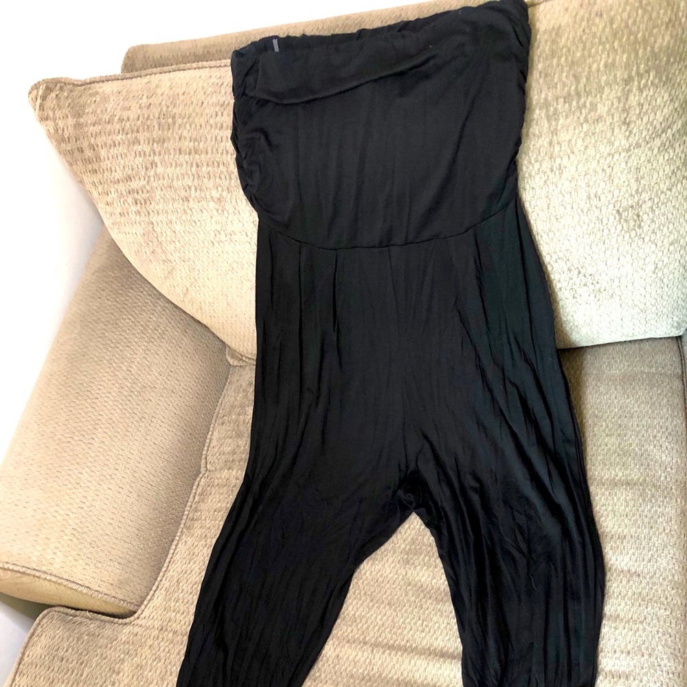Jumpsuit w/Jeanie legs EUC